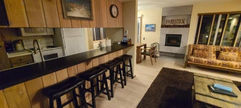 Standard Condos With Free Parking Mammoth Lakes Exterior photo